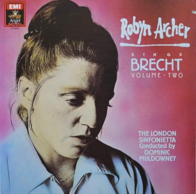 Robyn Archer sings Brecht